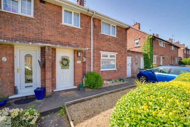 2 bed property, in 35 Southfields Road, £180,000