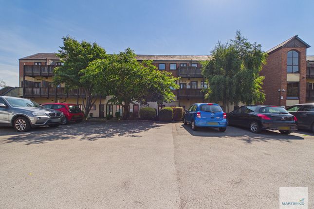 1 bed property, in The Hamilton, £65,000