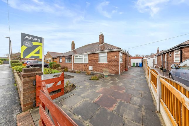 2 bed property, in Thorn Road, £230,000