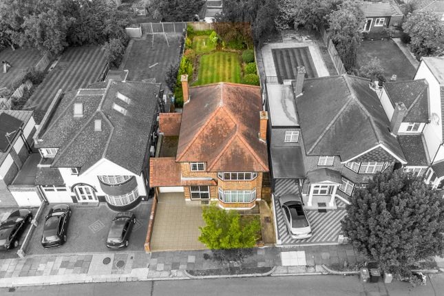 4 bed property, in Bengeworth Road, £845,000