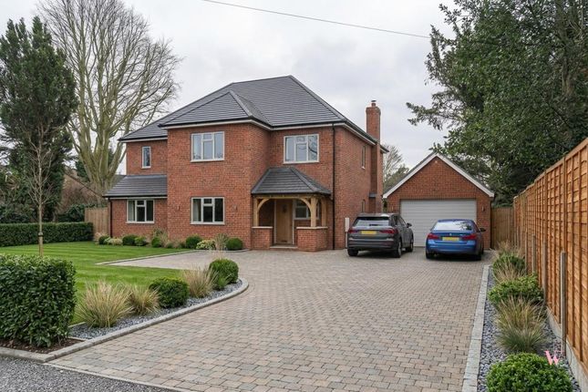 4 bed property, in Swanlow Lane, £650,000