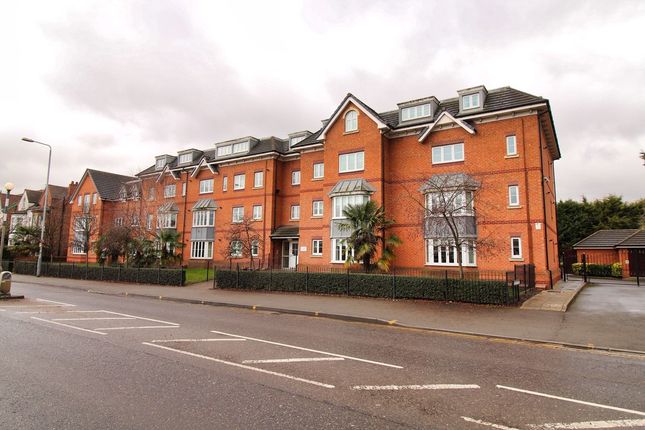 2 bed property, in Radcliffe Road, £162,500