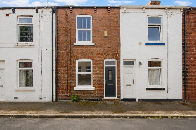 2 bed property, in Pretoria Street, £130,000