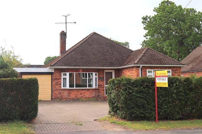 3 bed property, in Hamesmoor Road, £575,000