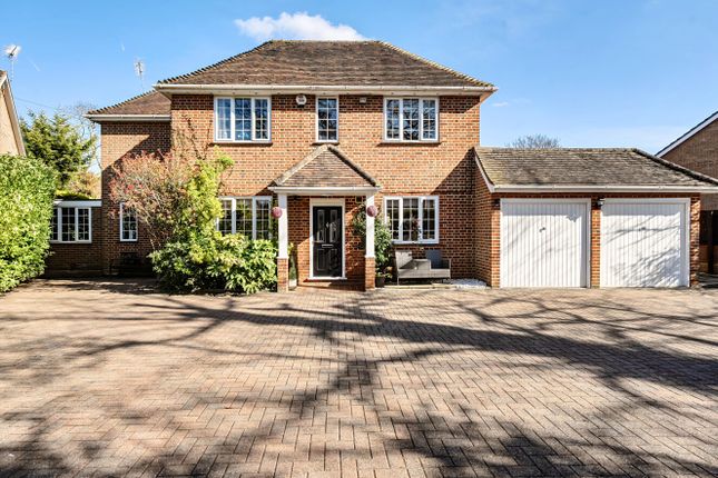 4 bed property, in Jigs Lane South, £1,100,000