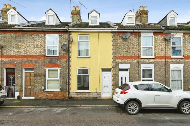 3 bed property, in Birchwood Street, £135,000