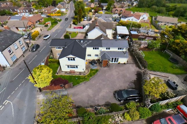 4 bed property, in Old Road, £475,000