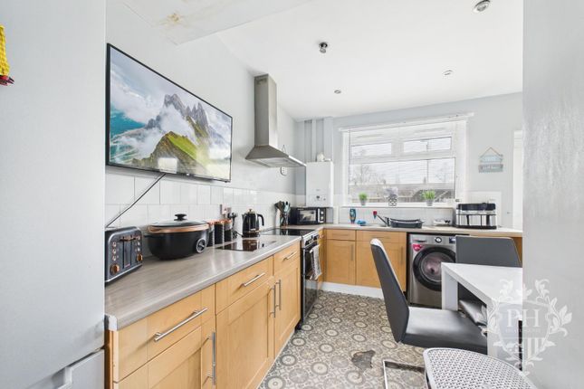3 bed property, in Easson Street, £110,000