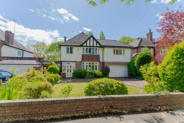 4 bed property, in Croftdown Road, £895,000