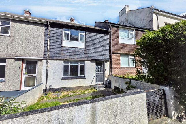 2 bed property, in Herbert Place, £150,000