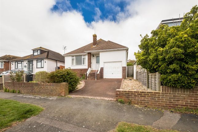 2 bed property, in Bevendean Avenue, £450,000