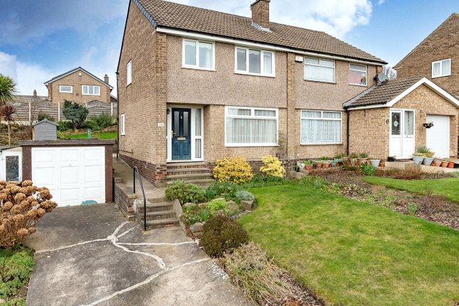 3 bed property, in Church Grove, £365,000