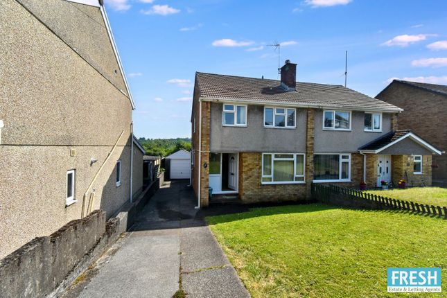 3 bed property, in Goetre Bellaf Road, £239,950