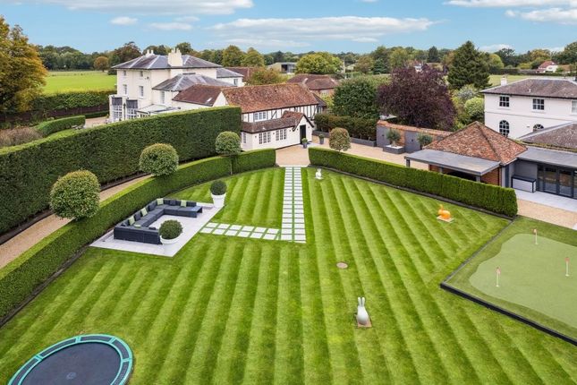 3 bed property, in Chipperfield Road, £1,750,000