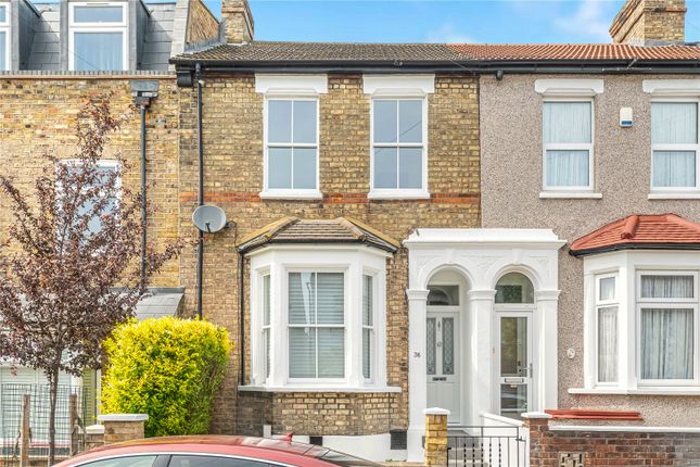3 bed property, in Clarendon Road, £1,000,000