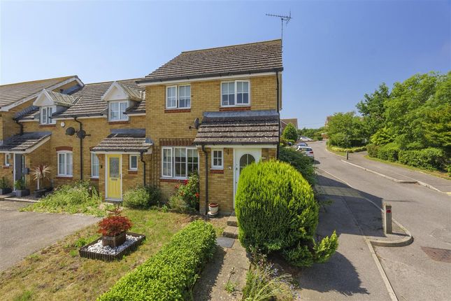 3 bed property, in Eversleigh Rise, £350,000