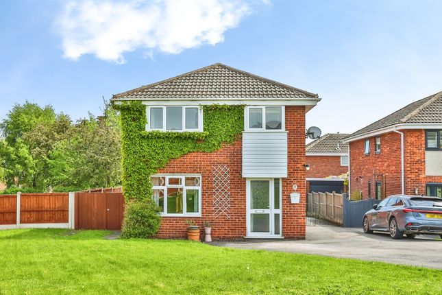 4 bed property, in Hallam Way, £320,000