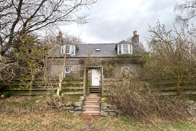 2 bed property, in Howemill, £180,000