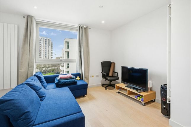 Studio, in Corsair House, £275,000