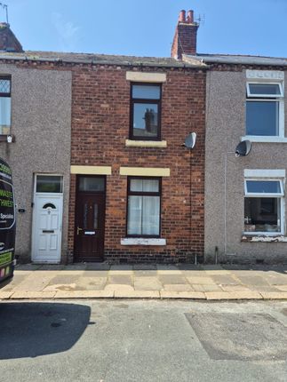 3 bed property, in Gloucester Street, £85,000