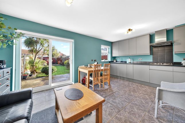 3 bed property, in Monkleigh Road, £650,000