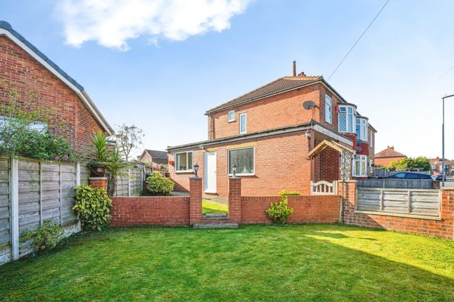 3 bed property, in Borrowdale Road, £280,000
