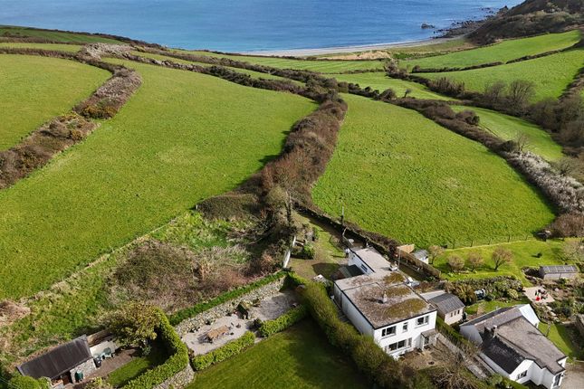 3 bed property, in Rosenithon, £335,000