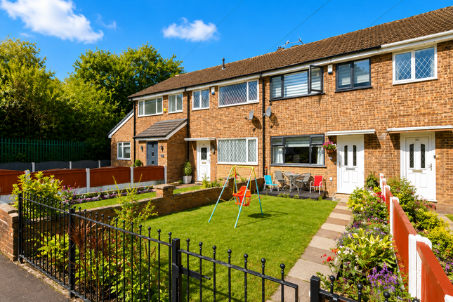 3 bed property, in Howden Close, £230,000