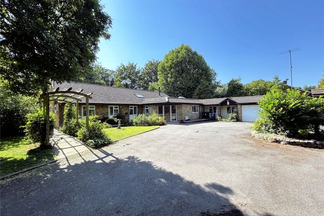 4 bed property, in Yeomans Drive, £950,000