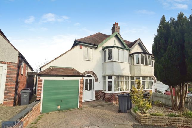 3 bed property, in Oaklands Avenue, £485,000