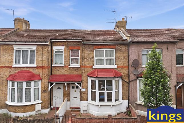 4 bed property, in Arthur Road, £525,000