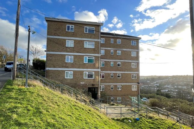 1 bed property, in Flat 25 Samuels Tower, £50,000
