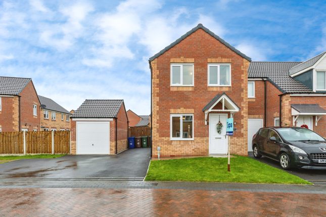 3 bed property, in South Moor Drive, £175,000