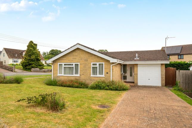 2 bed property, in Uplands, £300,000