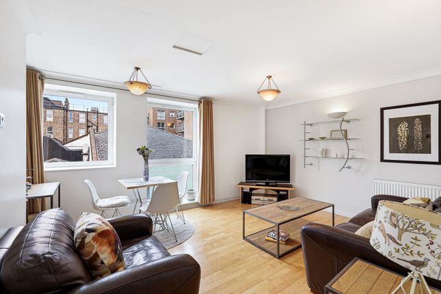 2 bed property, in Orleans Court, £625,000