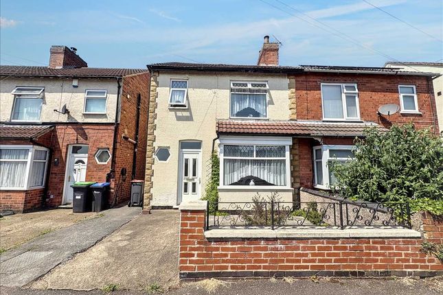 3 bed property, in Park Street, £149,995