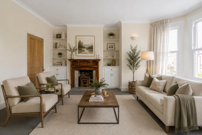 2 bed property, in Melrose Avenue, £550,000