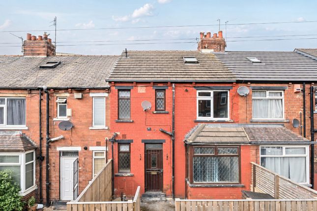 2 bed property, in Nancroft Crescent, £125,000