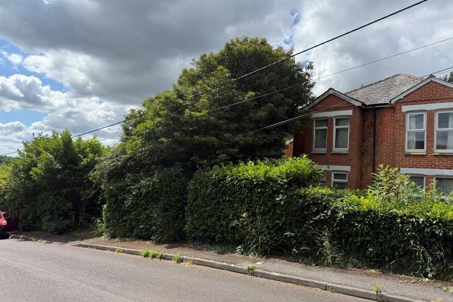 2 bed property, in 2 The Woods, £320,000