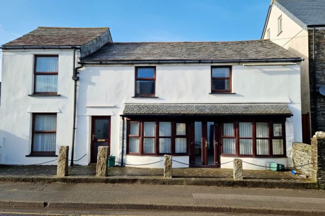 2 bed property, in High Street, £365,000