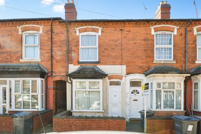 2 bed property, in George Street, £175,000