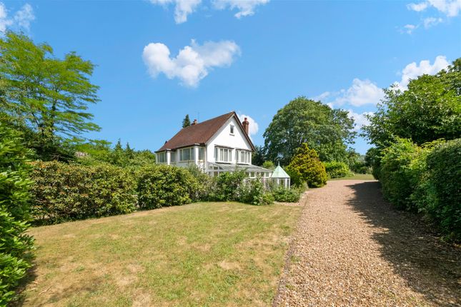 3 bed property, in Vine Lane, £1,000,000