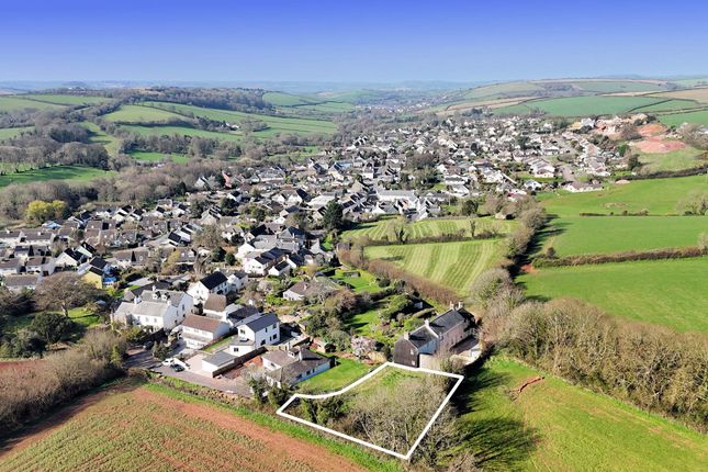 Land, in Single Building Plot, £300,000