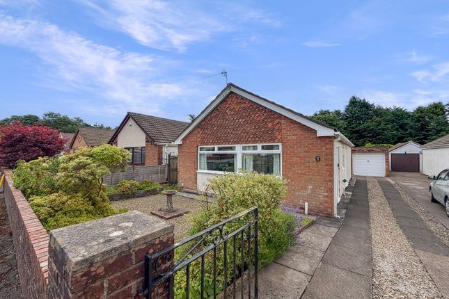 2 bed property, in St. Margarets Road, £340,000