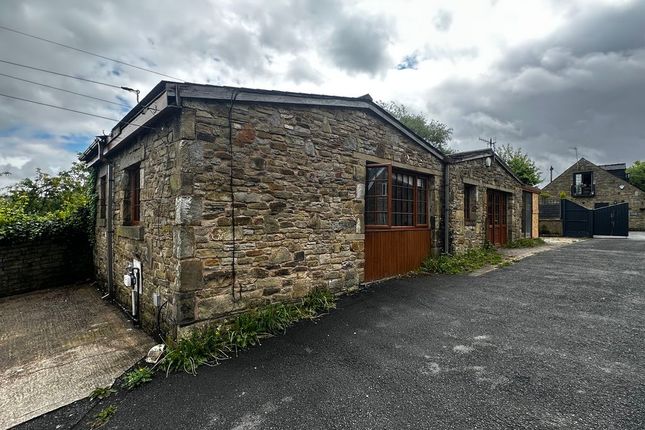 1 bed property, in Hufling Lane, £70,000
