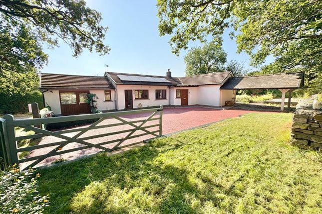 3 bed property, in Llangunnor, £375,000