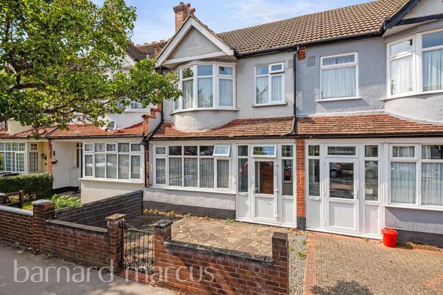 3 bed property, in Highbarrow Road, £450,000