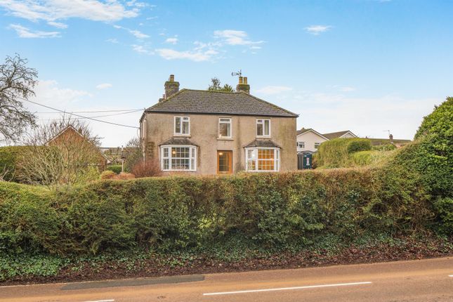 3 bed property, in St. Arvans, £595,000
