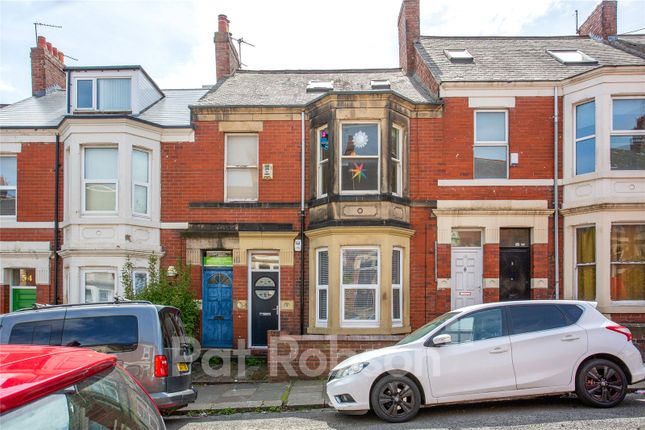 4 bed property, in Grosvenor Gardens, £180,000