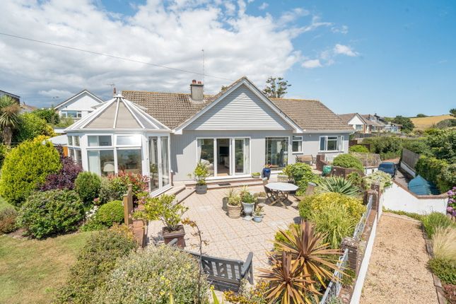 4 bed property, in Heybrook Bay, £750,000